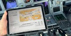 Tablet, hier in einem Eurowings-Cockpit: Gehört für viel Pilotinnen und Piloten zur Ausstattung.