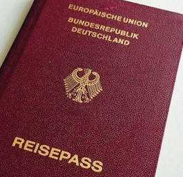 Deutscher Pass: In Frankfurt drohen strengere Kontrollen.