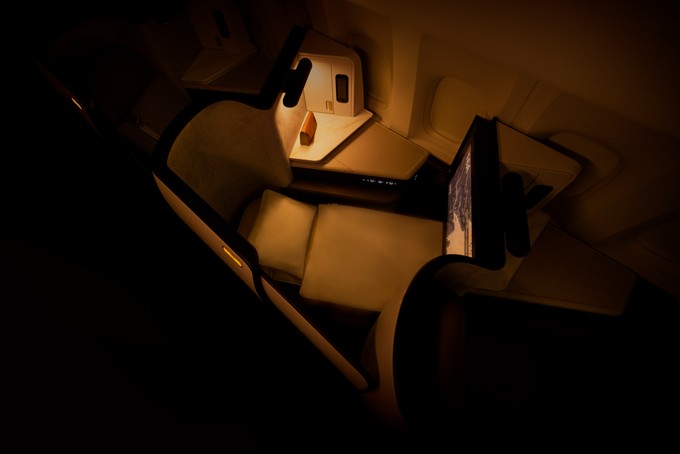 Cathay Pacific AriaSuite Sitz