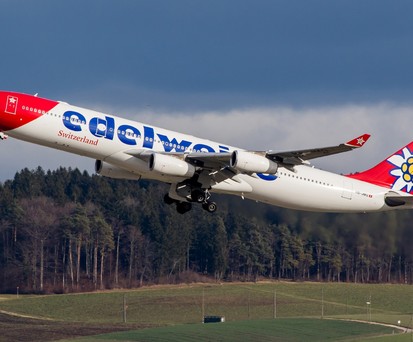 Edelweiss: Mit zwei A340-300 werden Urlaubsziele angeflogen.