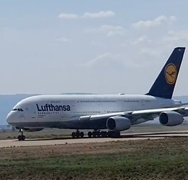 Start der D-AIMN in Teruel: Befindet sich wieder in Frankfurt.