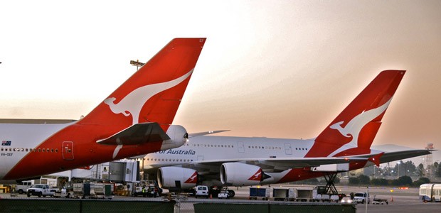 Boeing 747 und Airbus A380 von Qantas am Flughafen LAX: Hoher Sachschaden.