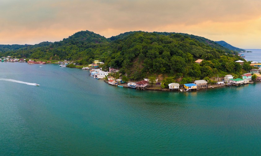 Insel Roatán: Rund 65 Kilometer vor der Küste von Honduras.