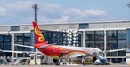 Hainan-Airlines-Jet am BER: Flug nach Dalian.