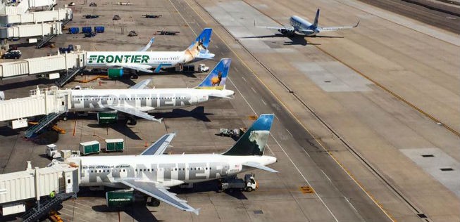 Flieger von Frontier: Die Airline will mehr Umsteigeverbindungen anbieten.
