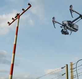 Drohen über einem Flughafen: Dänemark spricht von systematischen Angriffen.