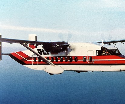 Die deutsche Lufthansa-Beteiligung DLT setzte zwischen 1977 und 1984 bis zu sieben Shorts 330 ein. Sie flogen auf Regionalstrecken ab Deutschland.