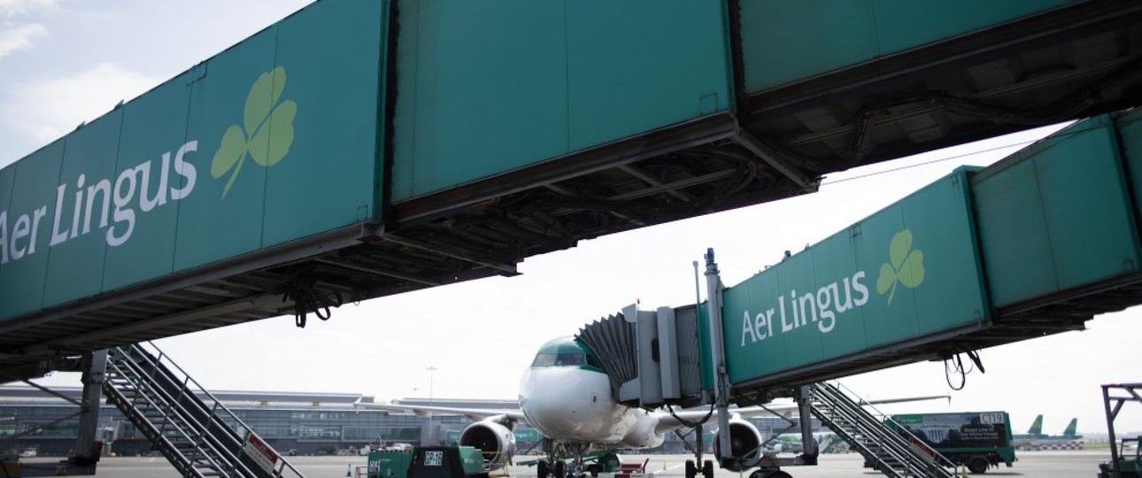 Flieger von Aer Lingus in Dublin: Ein Mann gelangte ohne Papiere an Bord.