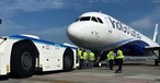 Abfertigung eines Airbus-Jets von Indigo durch Çelebi Aviation: Das Unternehmen musste die Arbeit in Indien einstellen.