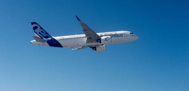 Der A320 Neo holte am dritten Messetag gleich 122 Bestellungen ein. Eine noch ungenannte asiatische Airline hat eine Absichtserklärung für den Kauf von 60 Stück unterzeichnet, Avianca Eigner Synergy aus Brasilien will 62.