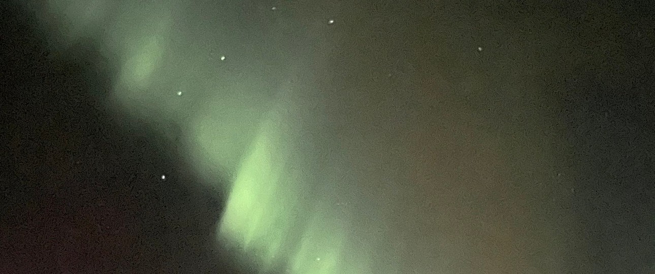 Polarlichter: Passagier Adam Groves fotografierte sie ...